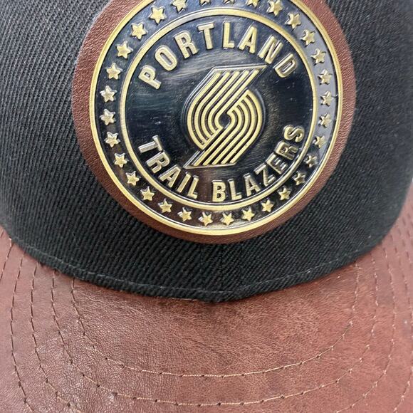 New Era NBA Portland Trail Blazers Snapback Hat Black with Brown Bill - Picture 5 of 8